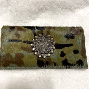 Camo Checkbook holder/wallet. Cowhide leather. Never used.